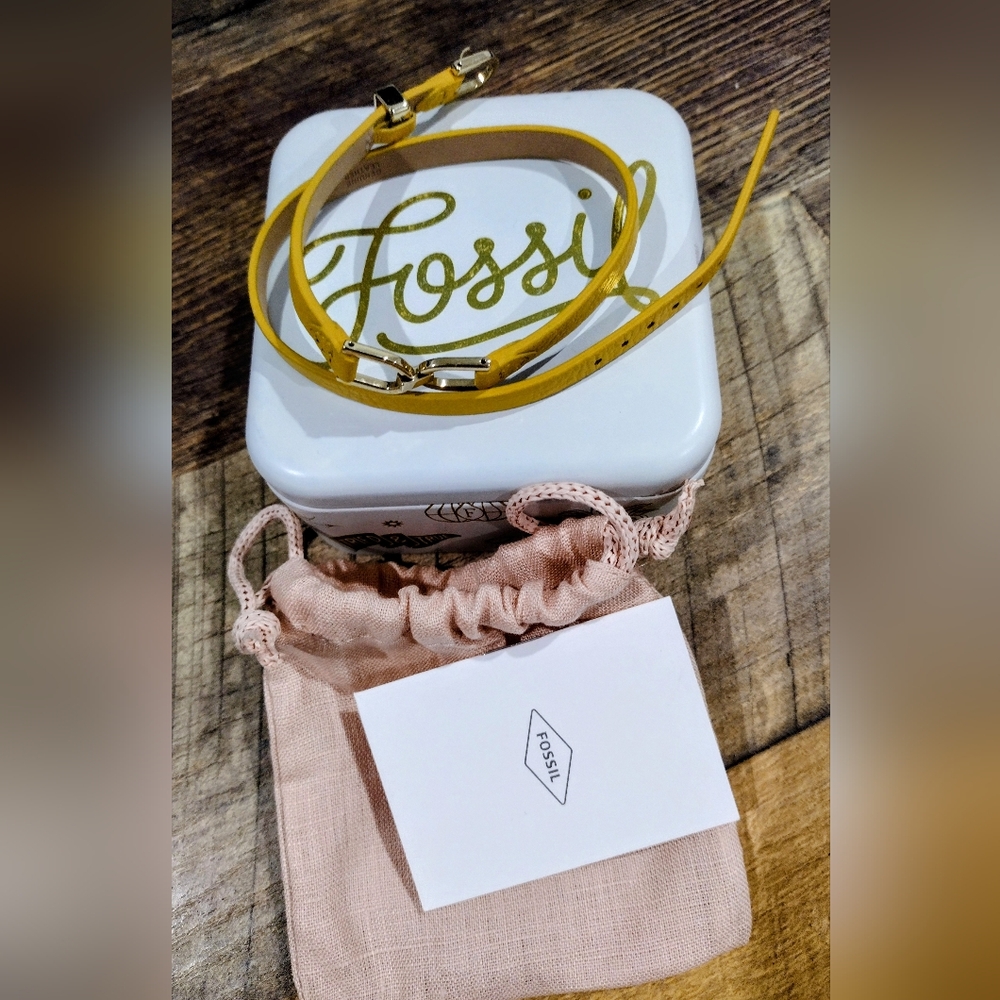 Brand New Fossil Leather Bracelet